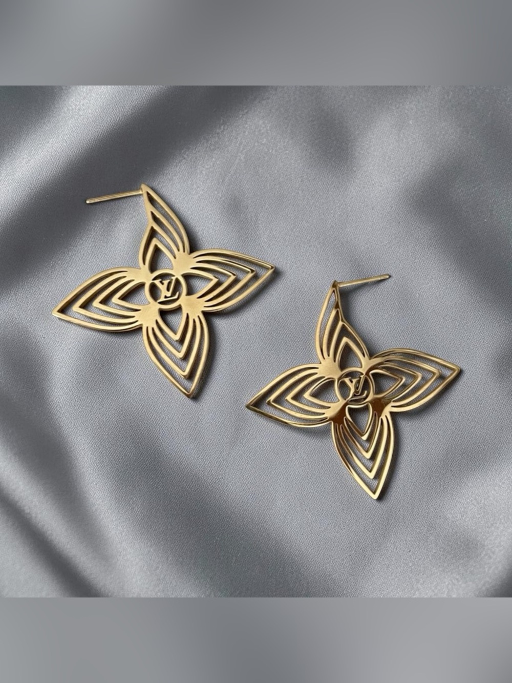 LV Gold Floral Drop Earrings